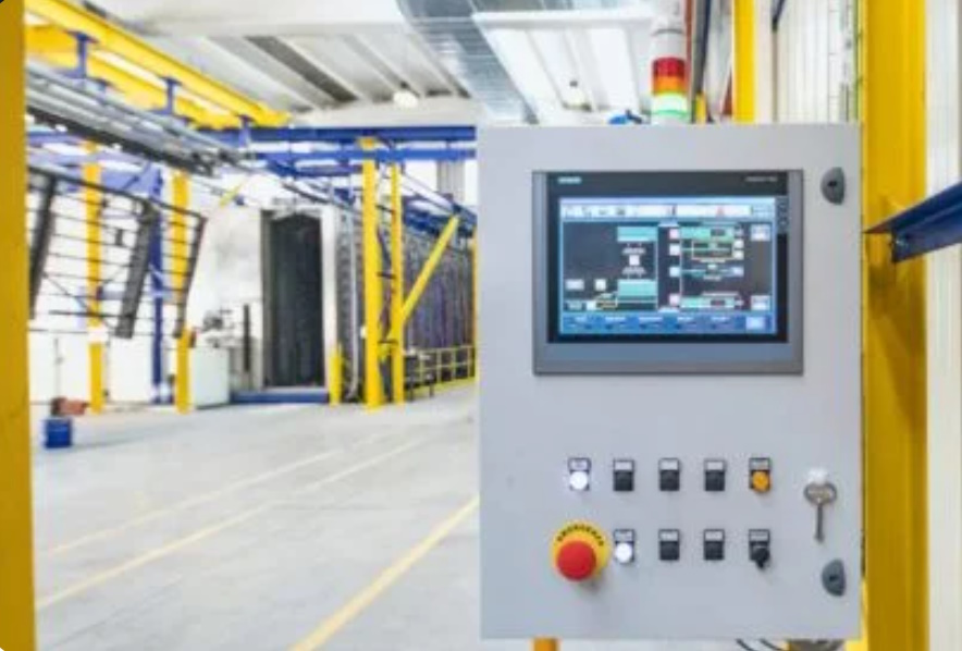 Protočna tunelska peć za plastifikaciju u automatiziranoj industrijskoj liniji