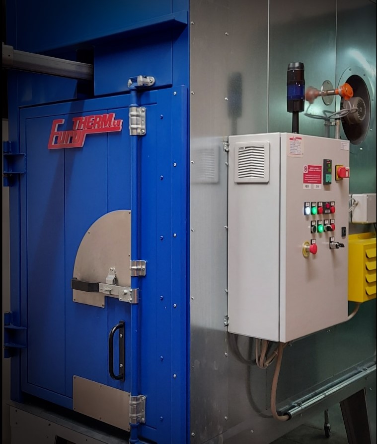 Mini pogon za plastifikaciju sitnih metalnih dijelova s kabinom i peći za polimerizaciju