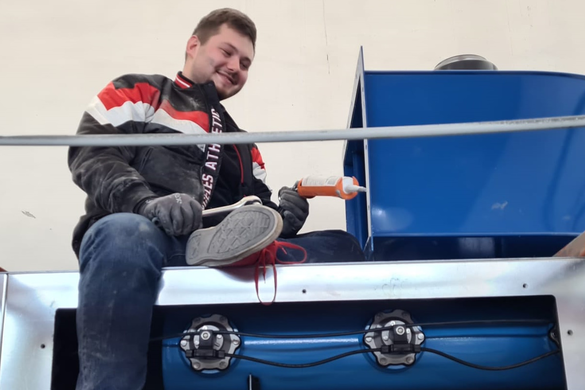 Rezervni dijelovi za EUROTHERM pogone – ventilatori, filteri, ventili i električne komponente za industrijsku plastifikaciju