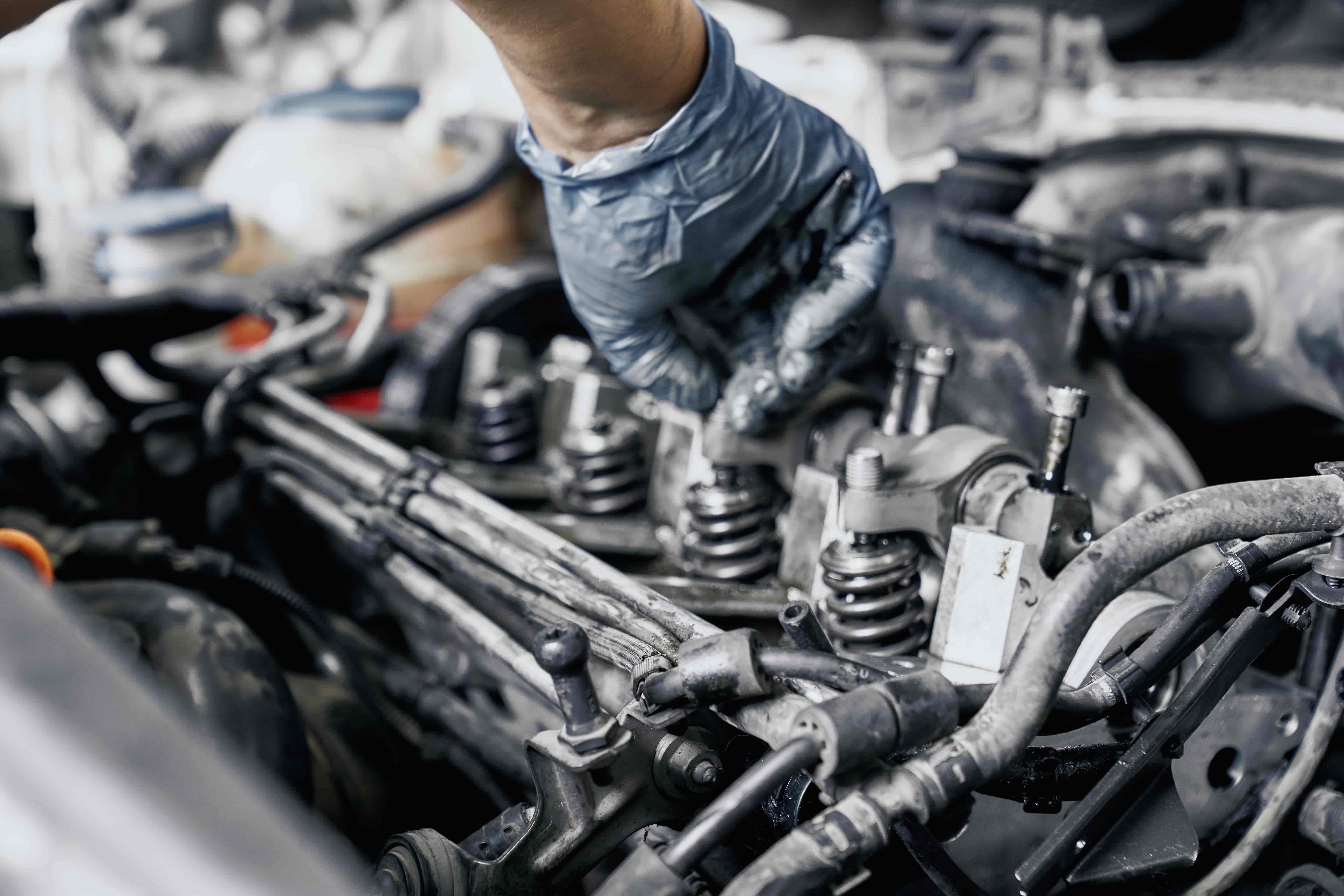 održavanje vozila, pranje automobila, čišćenje automobila, njega automobila, čišćenje felgi