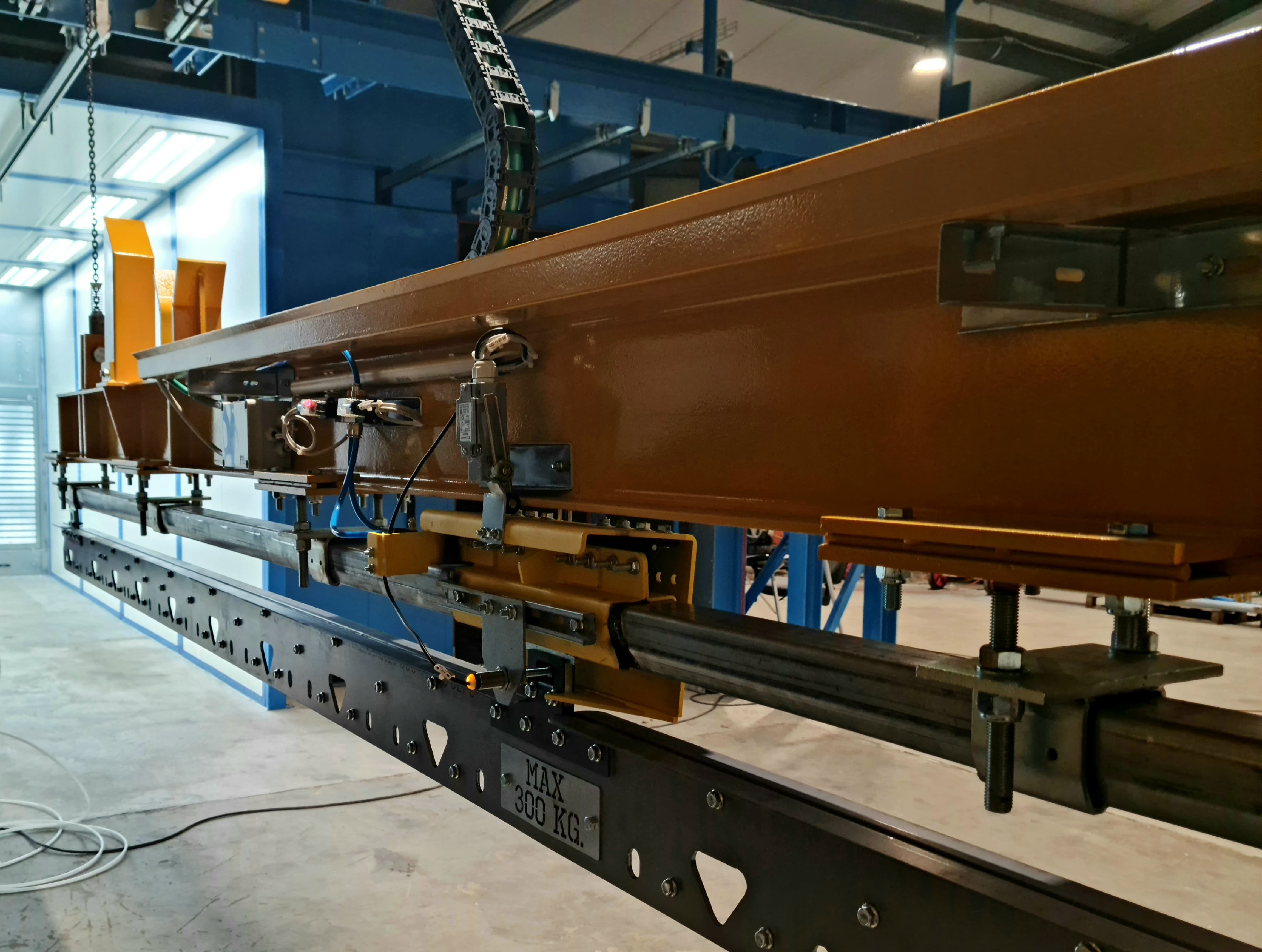 Industrijski električni peć za polimerizaciju u pogonu za praškasto lakiranje – energetski zahtjevna industrijska oprema za kontinuiranu proizvodnju